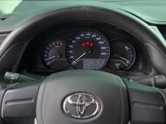 TOYOTA-COROLLA-1.8 GLI UPPER 16V FLEX 4P AUTOMÁTICO TOYOTA-COROLLA-2018