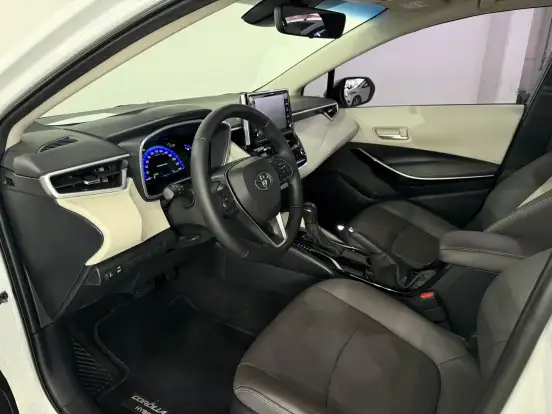 TOYOTA-COROLLA-2022