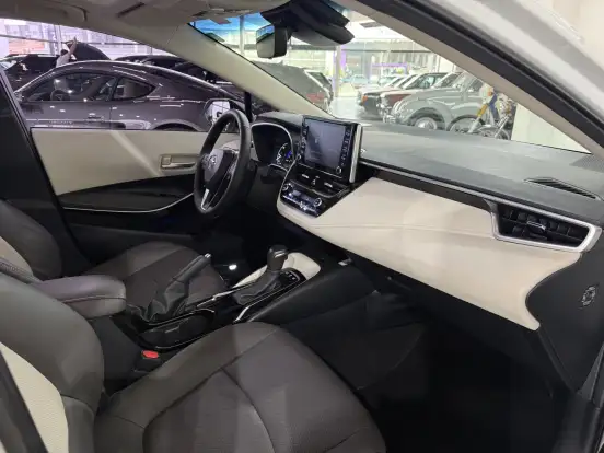 TOYOTA-COROLLA-2022