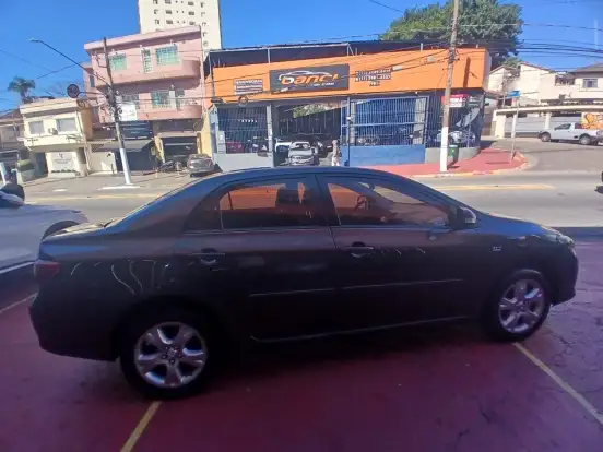TOYOTA-COROLLA-2009
