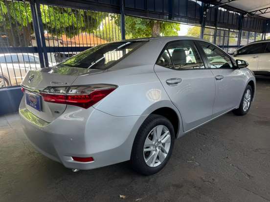 TOYOTA-COROLLA-1.8 GLI 16V FLEX 4P AUTOMÁTICO TOYOTA-COROLLA-2018