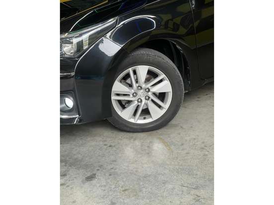 TOYOTA-COROLLA-2017