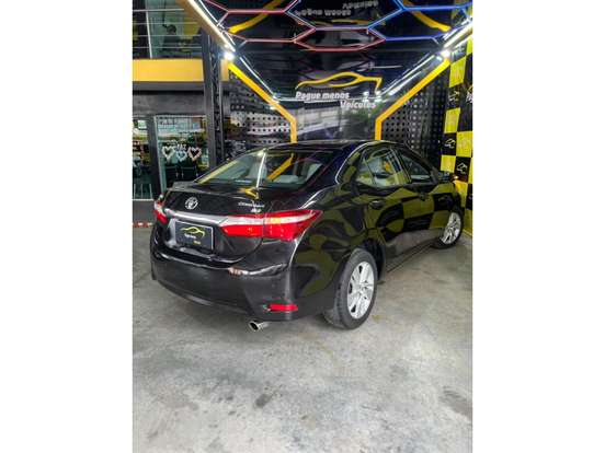 TOYOTA-COROLLA-1.8 GLI 16V FLEX 4P AUTOMÁTICO TOYOTA-COROLLA-2017