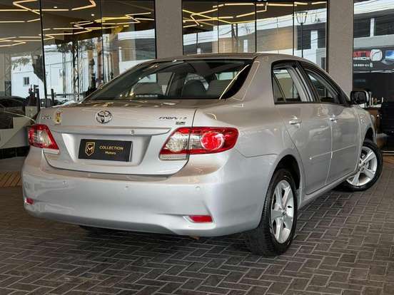 TOYOTA-COROLLA-2013