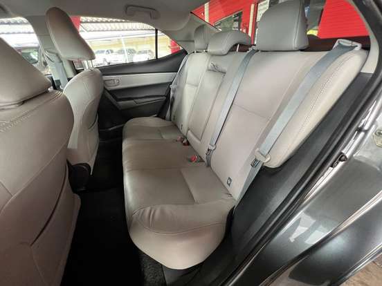 TOYOTA-COROLLA-1.8 GLI UPPER 16V FLEX 4P AUTOMÁTICO TOYOTA-COROLLA-2017