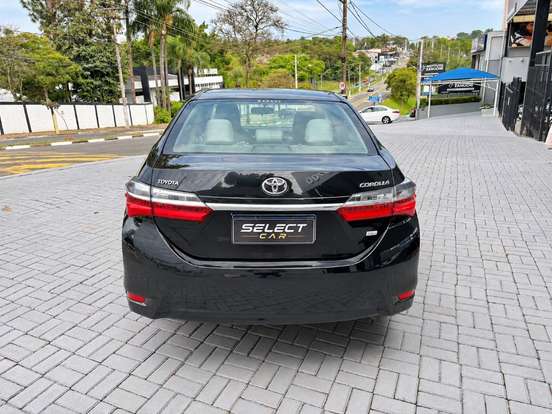 TOYOTA-COROLLA-1.8 GLI UPPER 16V FLEX 4P AUTOMÁTICO TOYOTA-COROLLA-2018