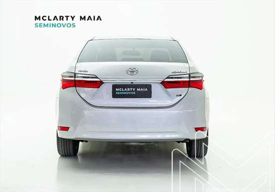 TOYOTA-COROLLA-2018