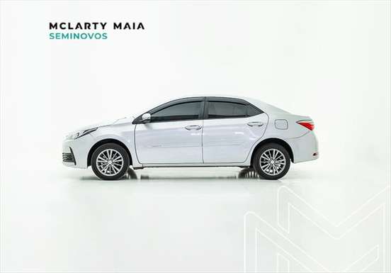 TOYOTA-COROLLA-2018