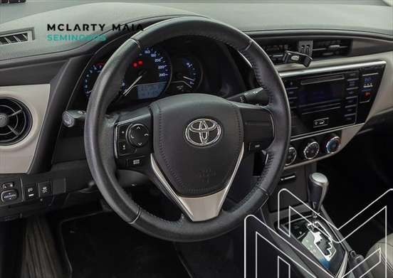 TOYOTA-COROLLA-2018