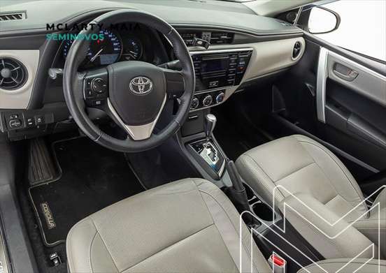 TOYOTA-COROLLA-2018