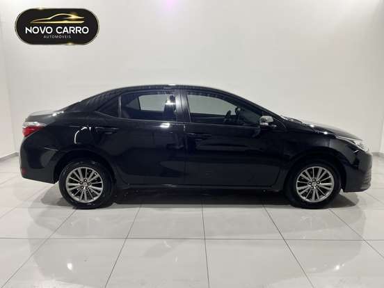 TOYOTA-COROLLA-2018