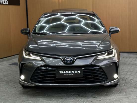 TOYOTA-COROLLA-2021