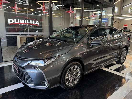 TOYOTA-COROLLA-2023