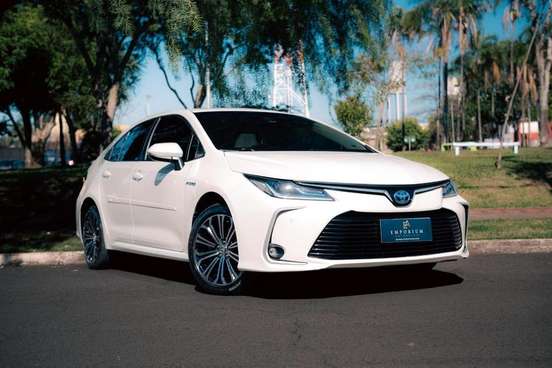 TOYOTA-COROLLA-2021