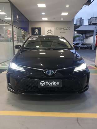 TOYOTA-COROLLA-2025