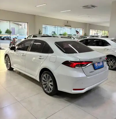TOYOTA-COROLLA-2023