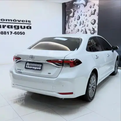 TOYOTA-COROLLA-2026