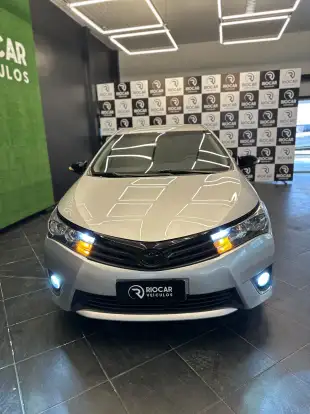TOYOTA-COROLLA-2015