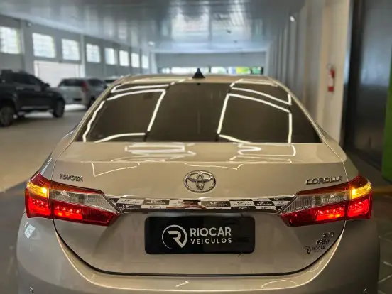 TOYOTA-COROLLA-2.0 XEI 16V FLEX 4P AUTOMÁTICO TOYOTA-COROLLA-2015