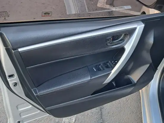 TOYOTA-COROLLA-2.0 XEI 16V FLEX 4P AUTOMÁTICO TOYOTA-COROLLA-2018