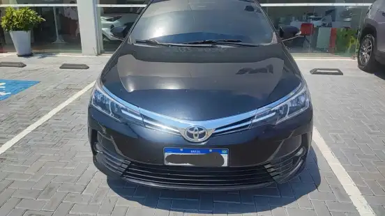TOYOTA-COROLLA-2018