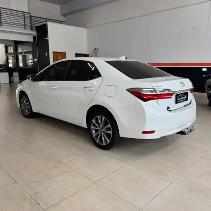 TOYOTA-COROLLA-2017