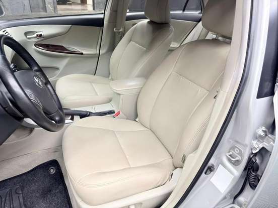 TOYOTA-COROLLA-2.0 ALTIS 16V FLEX 4P AUTOMÁTICO TOYOTA-COROLLA-2012