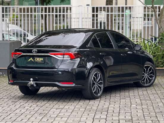 TOYOTA-COROLLA-2020
