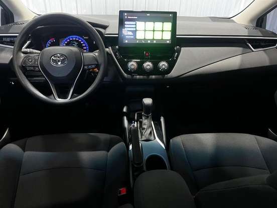 TOYOTA-COROLLA-2025