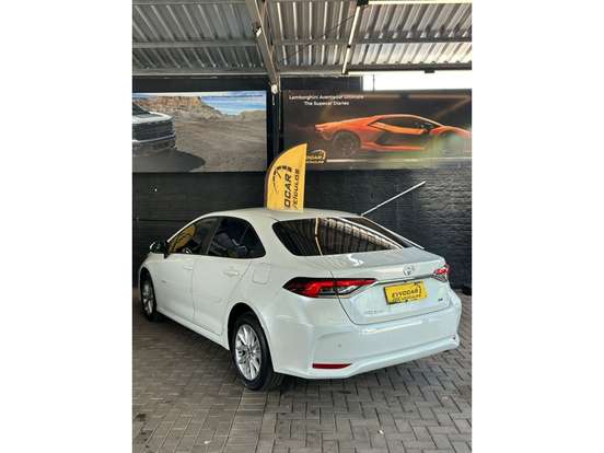 TOYOTA-COROLLA-2020