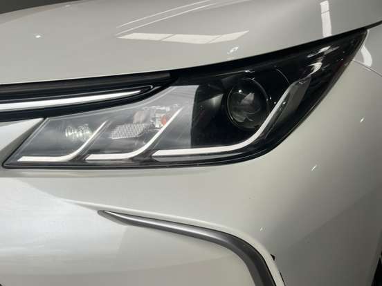 TOYOTA-COROLLA-2021