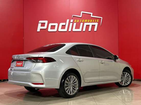 TOYOTA-COROLLA-2025