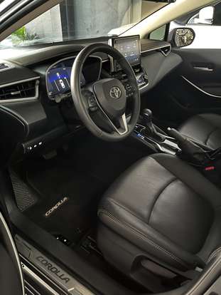 TOYOTA-COROLLA-2024