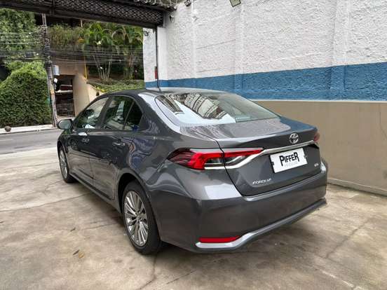 TOYOTA-COROLLA-2024
