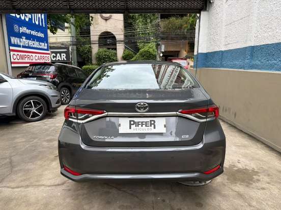 TOYOTA-COROLLA-2024