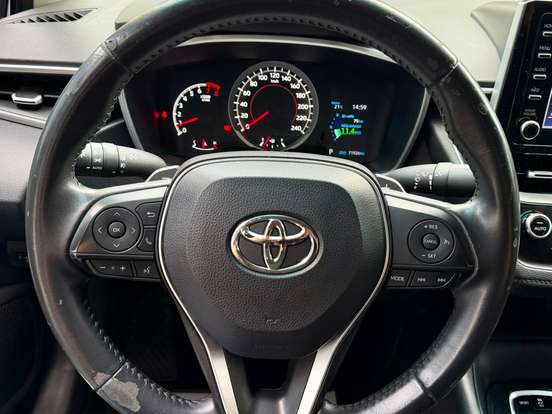 TOYOTA-COROLLA-2021
