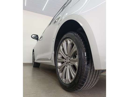 TOYOTA-COROLLA-2023