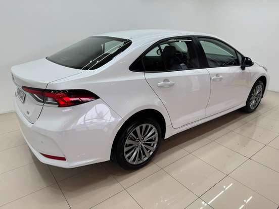 TOYOTA-COROLLA-2024