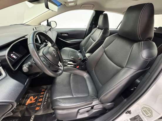 TOYOTA-COROLLA-2024