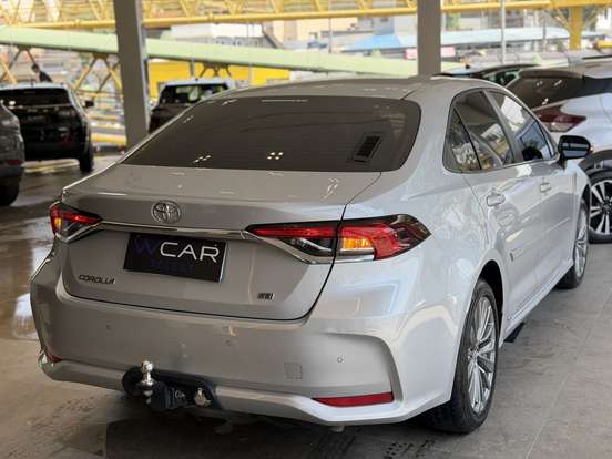 TOYOTA-COROLLA-2025