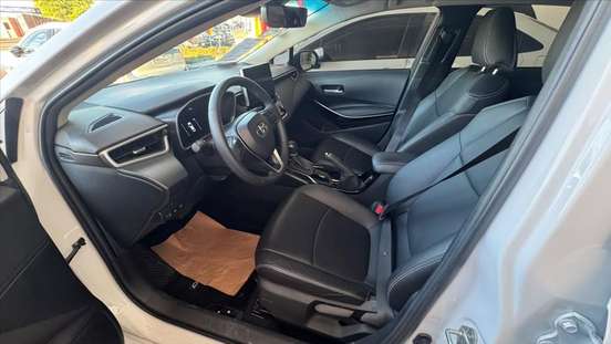 TOYOTA-COROLLA-2024