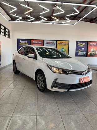TOYOTA-COROLLA-2018