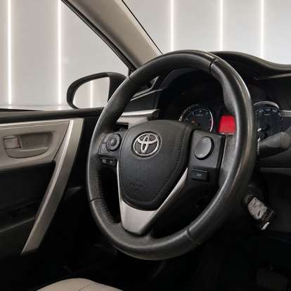 TOYOTA-COROLLA-2015
