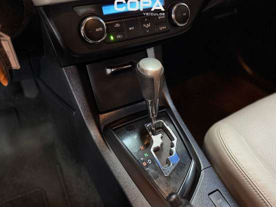 TOYOTA-COROLLA-2.0 XEI 16V FLEX 4P AUTOMÁTICO TOYOTA-COROLLA-2015