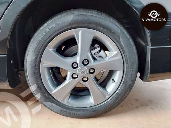 TOYOTA-COROLLA-2012