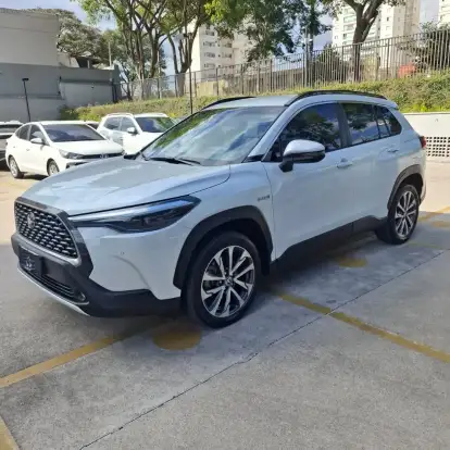 TOYOTA-COROLLA CROSS-2023