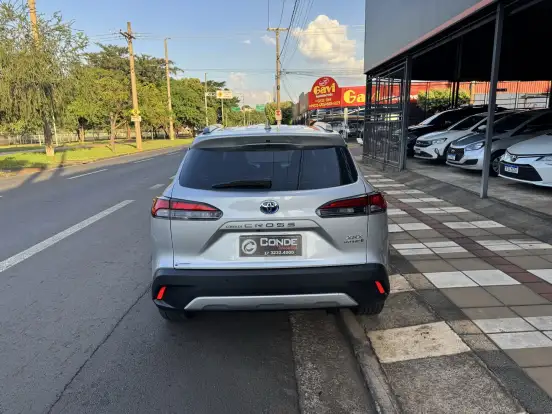 TOYOTA-COROLLA CROSS-2023