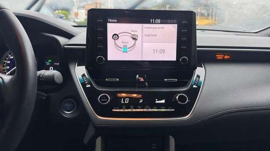 TOYOTA-COROLLA CROSS-2021