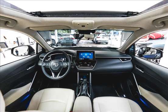 TOYOTA-COROLLA CROSS-2024