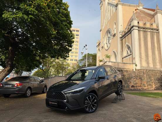 TOYOTA-COROLLA CROSS-2022